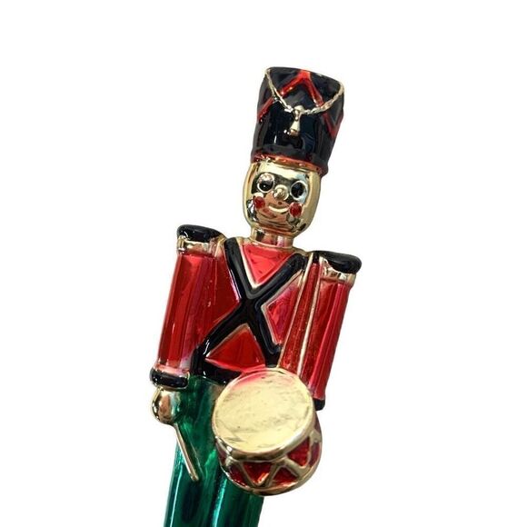 Vintage Signed AJC 3" Enamel Toy Soldier Nutcracker Drummer Christmas Brooch - Picture 3 of 6